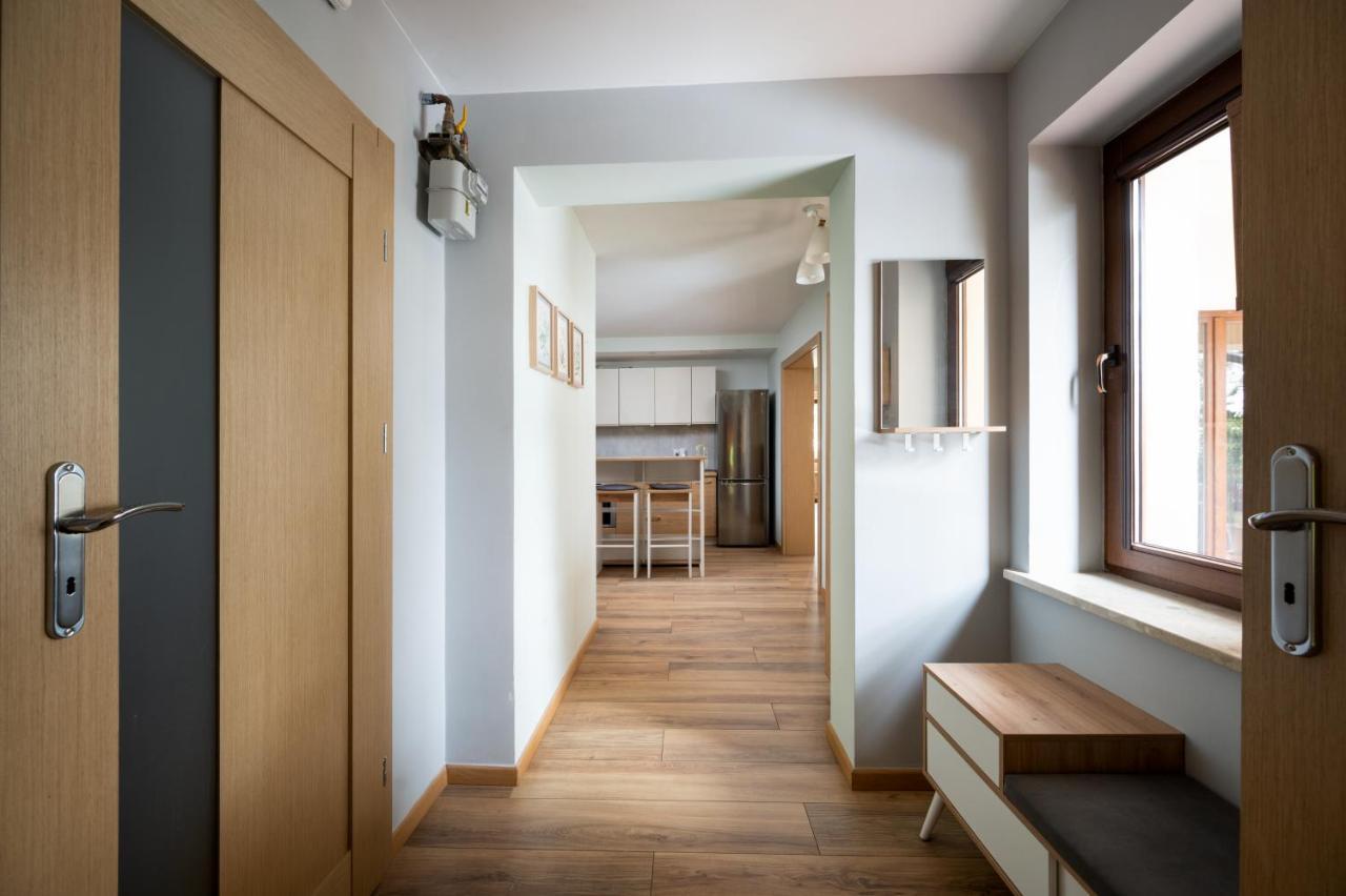 Апартаменты Apartament Albatros 75M Z Ogrodkiem Варшава Экстерьер фото